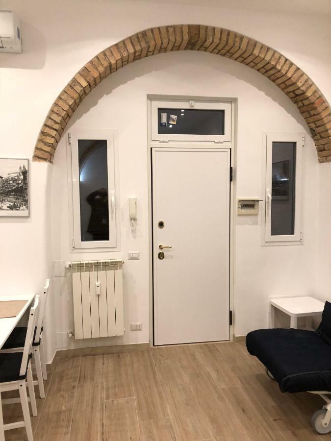 San Lorenzo University Flat Lejlighed